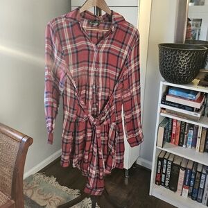 Emparada shirt dress. NWT. Small.